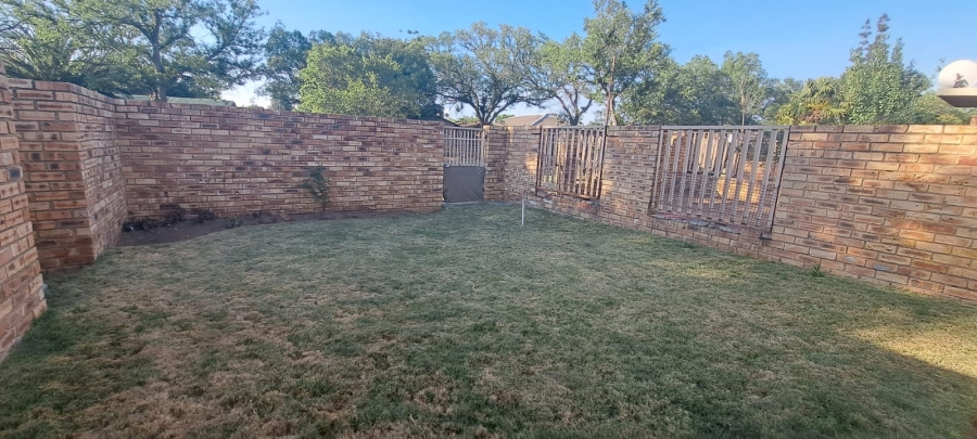 2 Bedroom Property for Sale in Sasolburg Ext 2 Free State